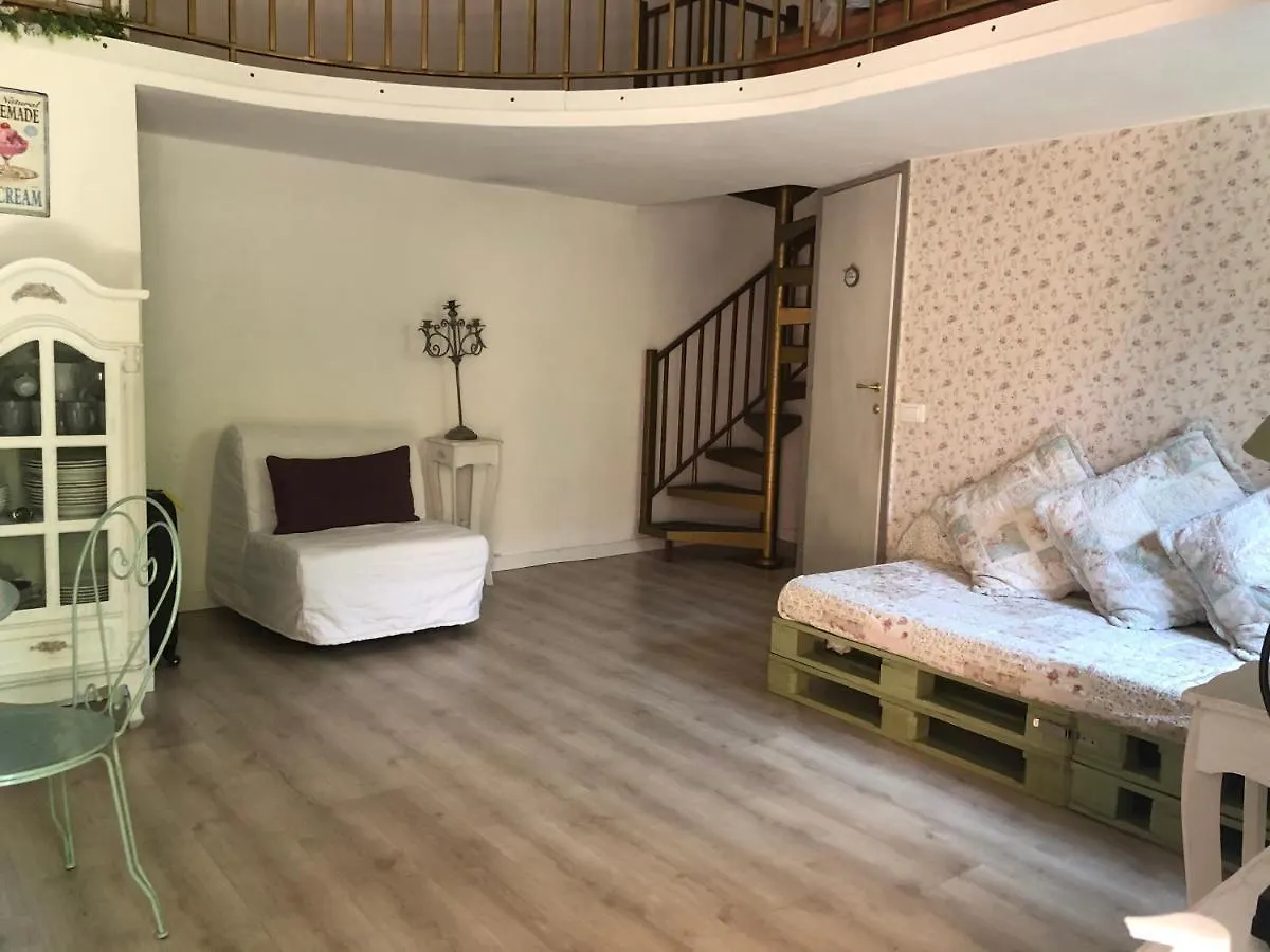 Residenza Fiori Di Grano Bed & Breakfast Milan
